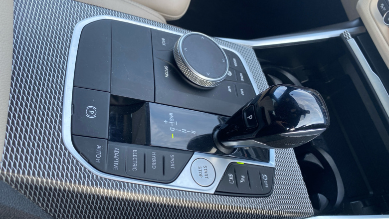 BMW 3 Series 330e M Sport 4dr Step Auto Saloon